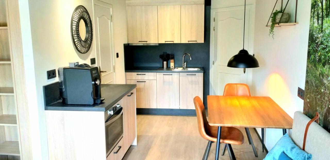 Vakantiepark Wilhelm Tell Vakantieappartement Opglabbeek ภายนอก รูปภาพ