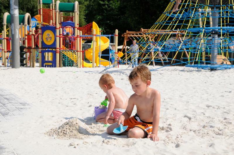 Vakantiepark Wilhelm Tell Vakantieappartement Opglabbeek ภายนอก รูปภาพ
